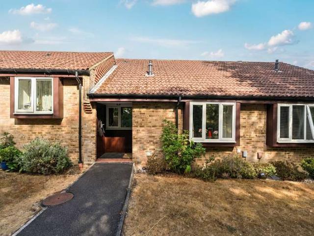 Bungalow for sale in Abbotswood, Westborough