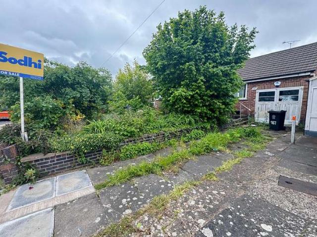 Bungalow for sale in Old Wharf, City Of Leicester