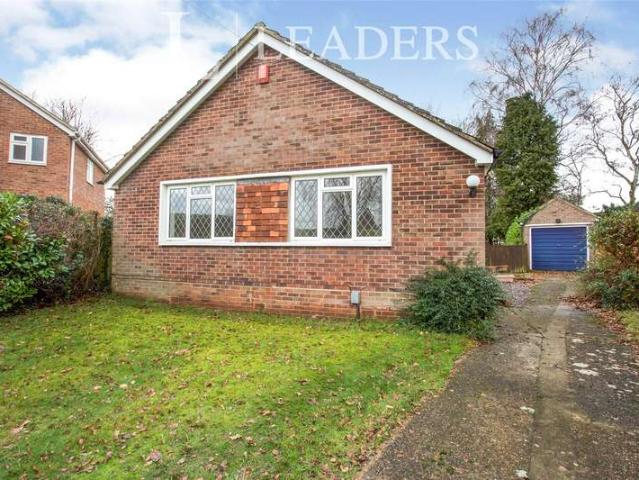 Bungalow for sale in Sheerwater, Woking