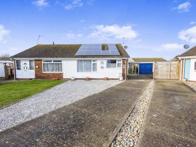 Bungalow for sale in Folkestone, Kent