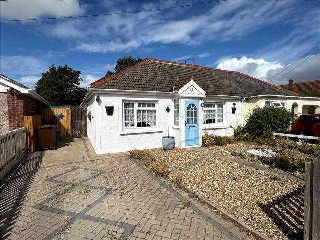 Bungalow for sale in Dale Hill, Essex