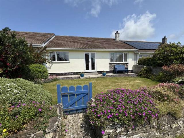 Bungalow for sale in Rosehill, Penwartha Coombe
