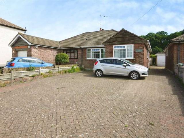 Bungalow for sale in Navestock Side, Essex