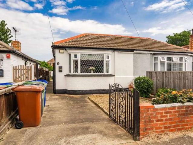 Bungalow for sale in Nunsthorpe, Bradley