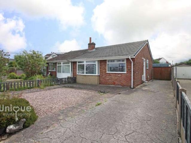 Bungalow for sale in Cabus, Lancashire
