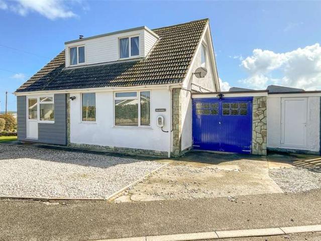 Bungalow for sale in Moelfre, Wales