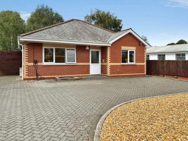 Bungalow for sale in Falcon Lodge, Wales