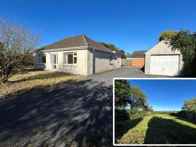 Bungalow for sale in Llangunnor, Wales