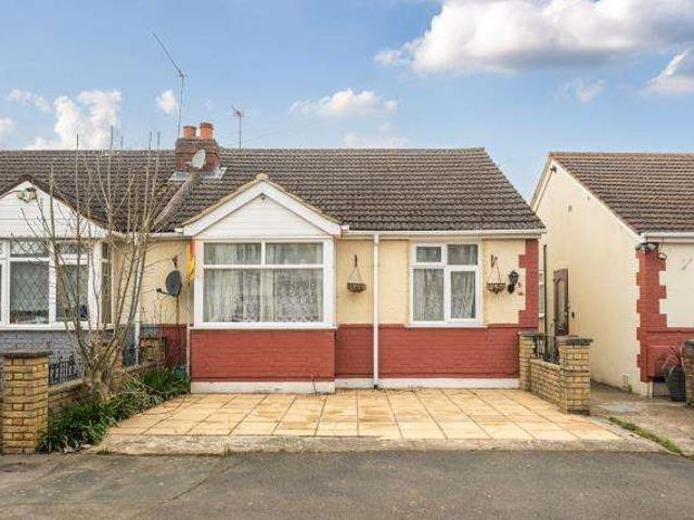 Bungalow for sale in Kempton Park, Lower Halliford