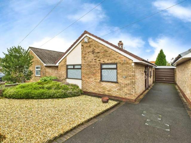 Bungalow for sale in Pewfall, Haydock