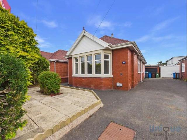 Bungalow for sale in Fairhaven, Lytham