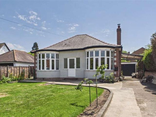 Bungalow for sale in Forthampton, Worcestershire