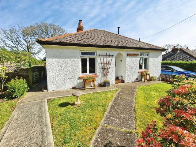 Bungalow for sale in Isle Of Wight