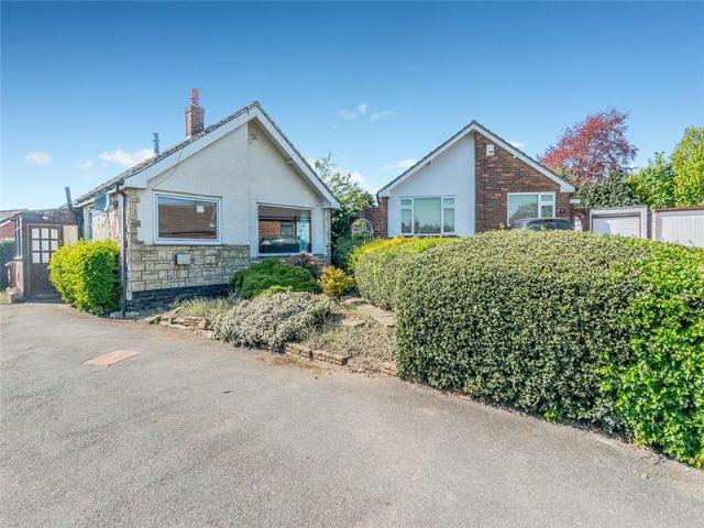 Bungalow for sale in Churwell, West Yorkshire