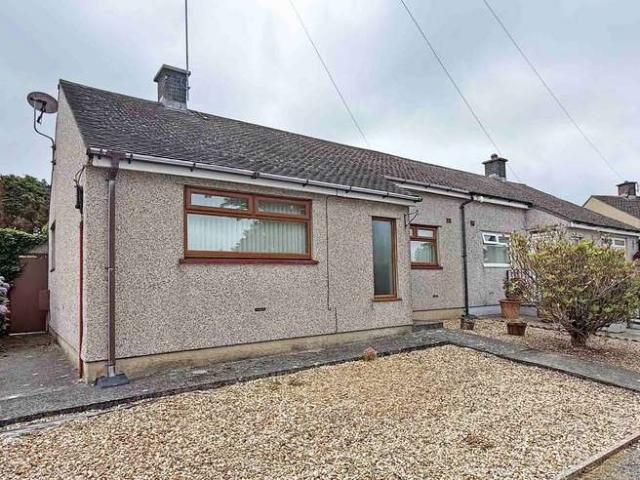 Bungalow for sale in Porth Amlwch, Amlwch