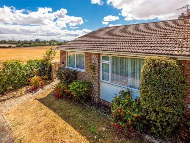 Bungalow for sale in Evershot, Oxfordshire