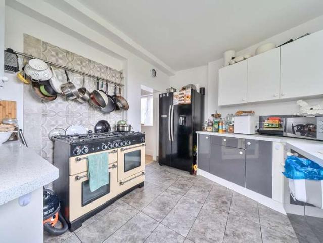Bungalow for sale in Feckenham, City Of Bristol