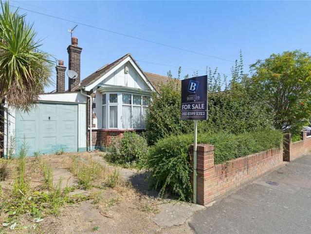 Bungalow for sale in Marks Gate, Greater London