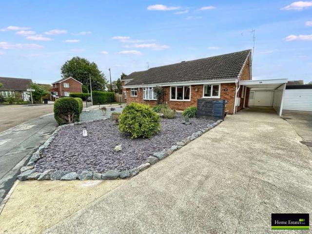 Bungalow for sale in Kingswood, Hull
