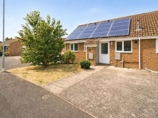 Bungalow for sale in West Wick, Weston-super-Mare