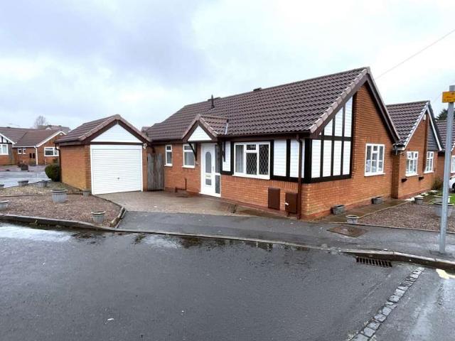Bungalow for sale in Cakemoor, West Midlands