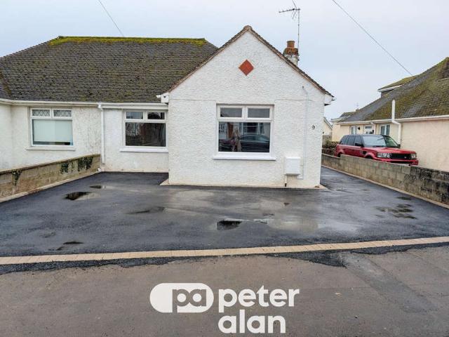 Bungalow for rent in Nottage, Porthcawl