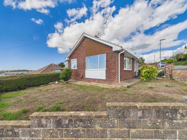 Bungalow for sale in Mount Pleasant, Iford
