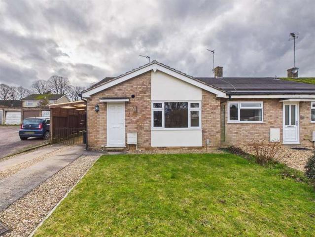 Bungalow for sale in Black Bourton, Oxfordshire