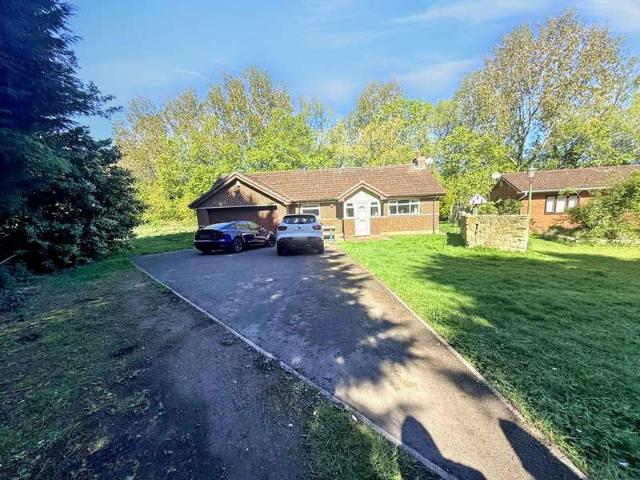 Bungalow for sale in Forest Hall, Tyne And Wear