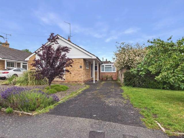 Bungalow for sale in Northwick, Claines