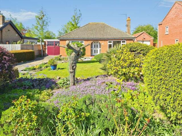 Bungalow for sale in Gosberton Clough, Lincolnshire