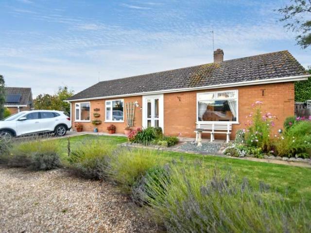 Bungalow for sale in Belleau, Lincolnshire