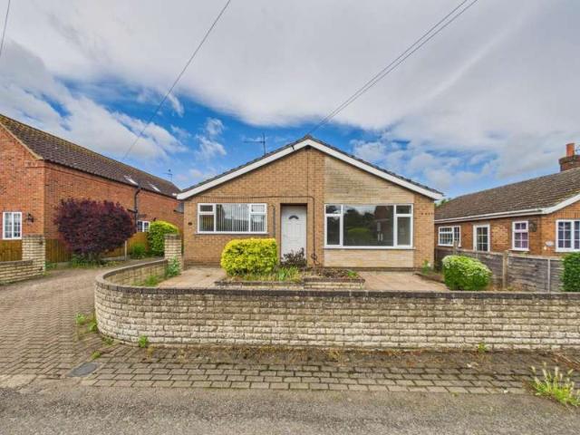 Bungalow for sale in North Scarle, North Kesteven