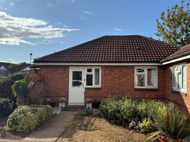 Bungalow for sale in Stanford On Avon, Leicestershire