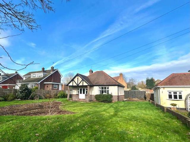 Bungalow for sale in Coseley, West Midlands