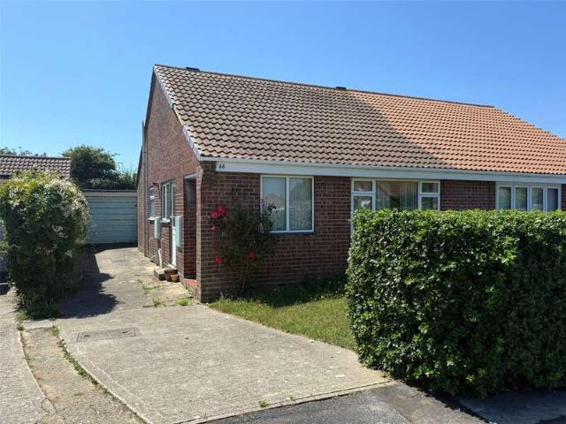 Bungalow for sale in Milford-on-Sea, Ashurst Bridge