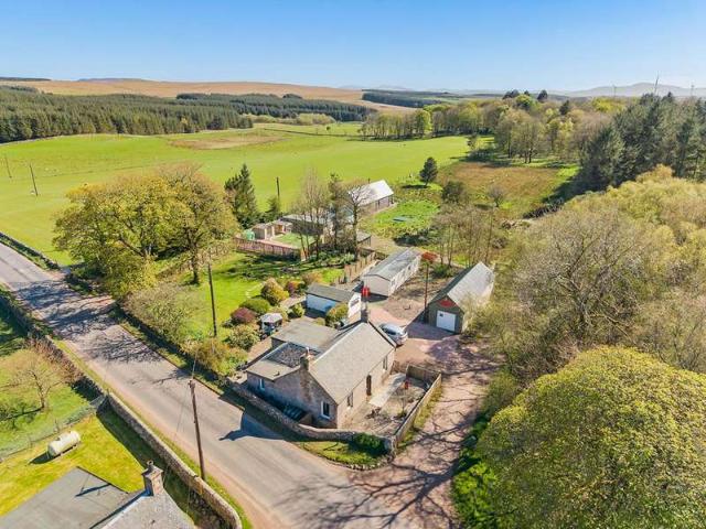 Bungalow for sale in Tarbrax, Scotland
