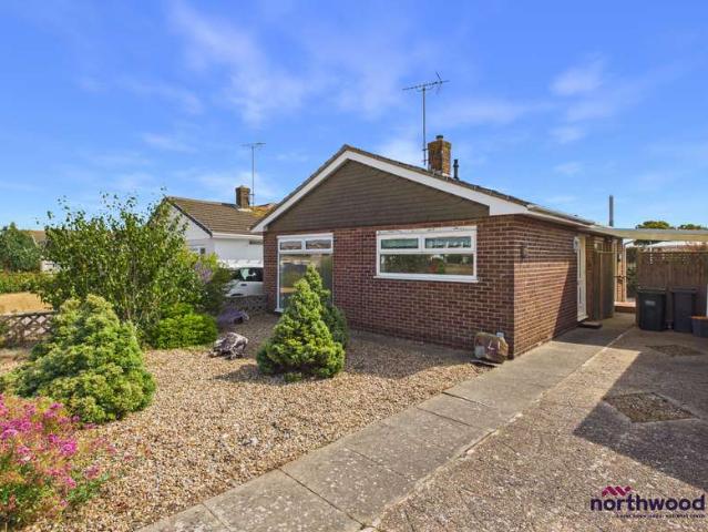 Bungalow for sale in St Anthony's Hill, Eastbourne