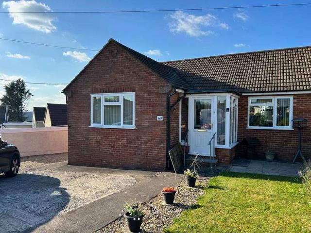 Bungalow for sale in Bromsberrow Heath, Gloucestershire