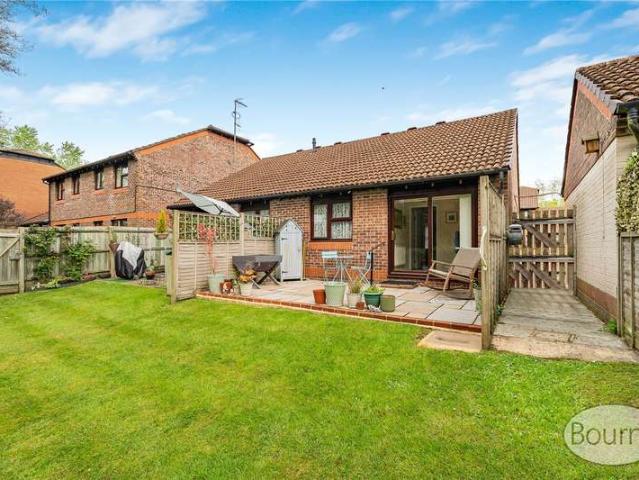 Bungalow for sale in Goldsworth Park, Woking