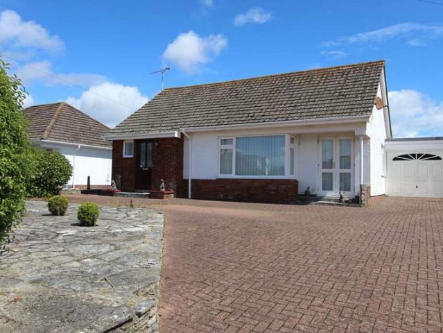 Bungalow for sale in Broadsands