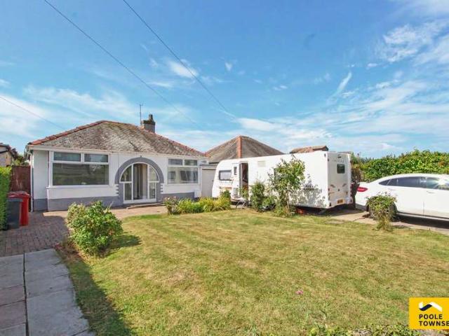 Bungalow for sale in Vickerstown, North Scale