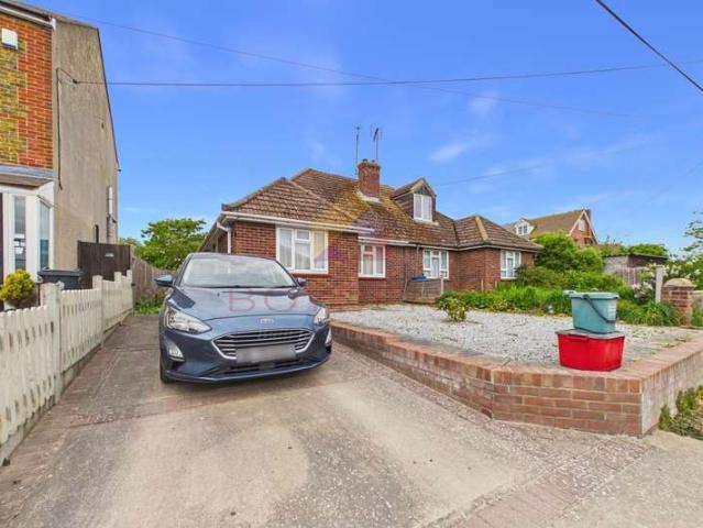Bungalow for sale in Frinton and Walton, Dale Hill