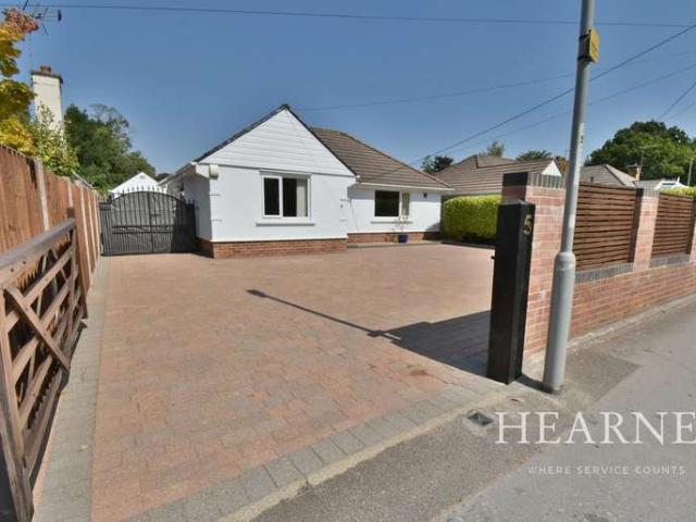 Bungalow for sale in Tricketts Cross, Ferndown