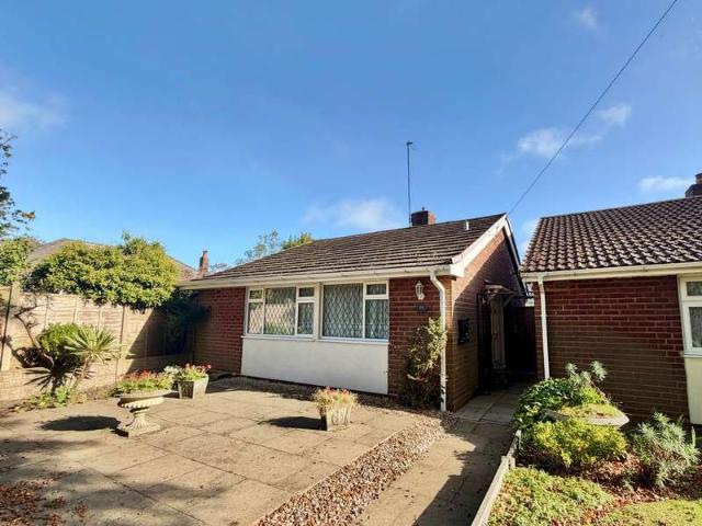 Bungalow for sale in Coseley, Dudley