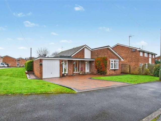 Bungalow for sale in Primsland, Crookhill