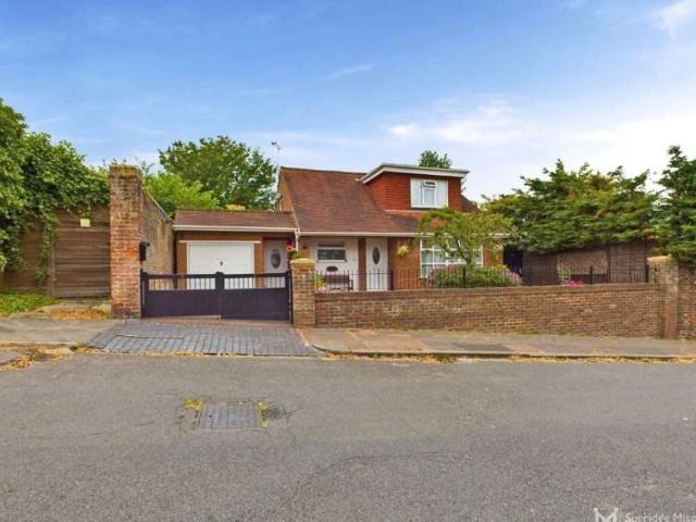 Bungalow for sale in Upperton, Eastbourne