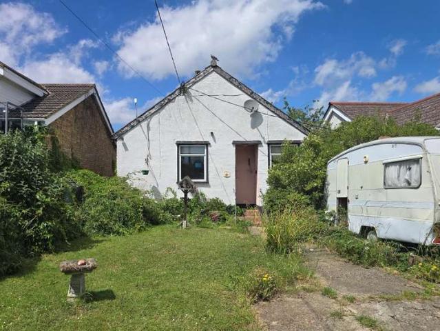 Bungalow for sale in St Lawrence, Maldon