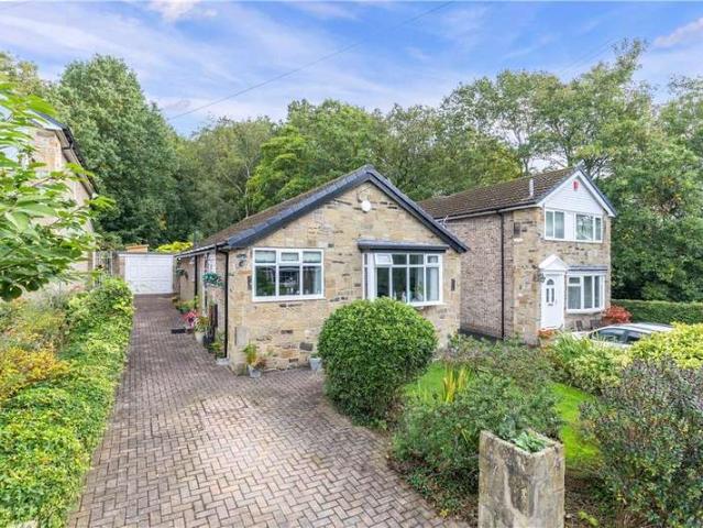 Bungalow for sale in Farsley, West Yorkshire