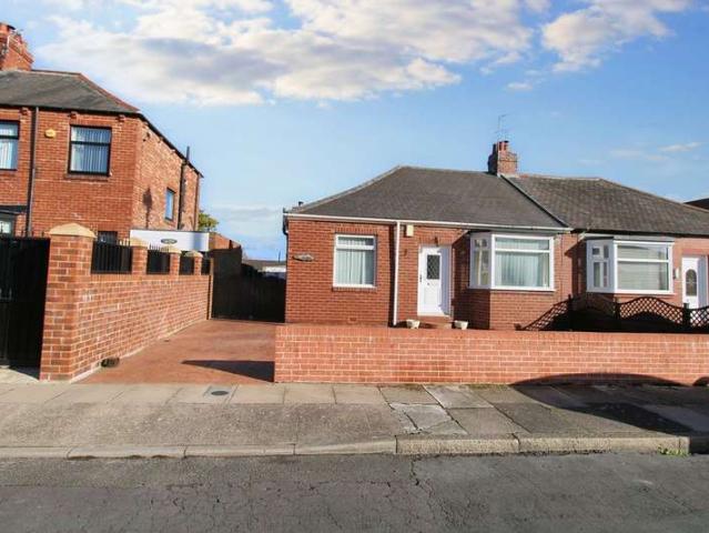Bungalow for sale in Heaton, Tyne And Wear